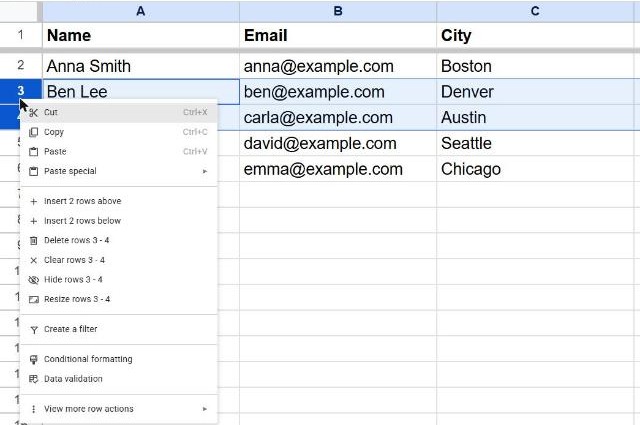 Right-click menu on selected rows in Google Sheets with the Hide rows option